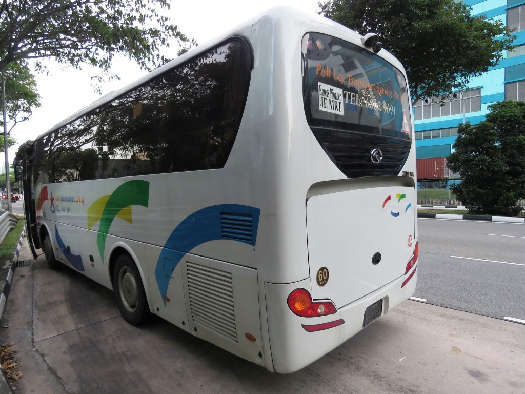 bus-2460482_1920